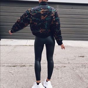 Commando faux leather leggings 💓